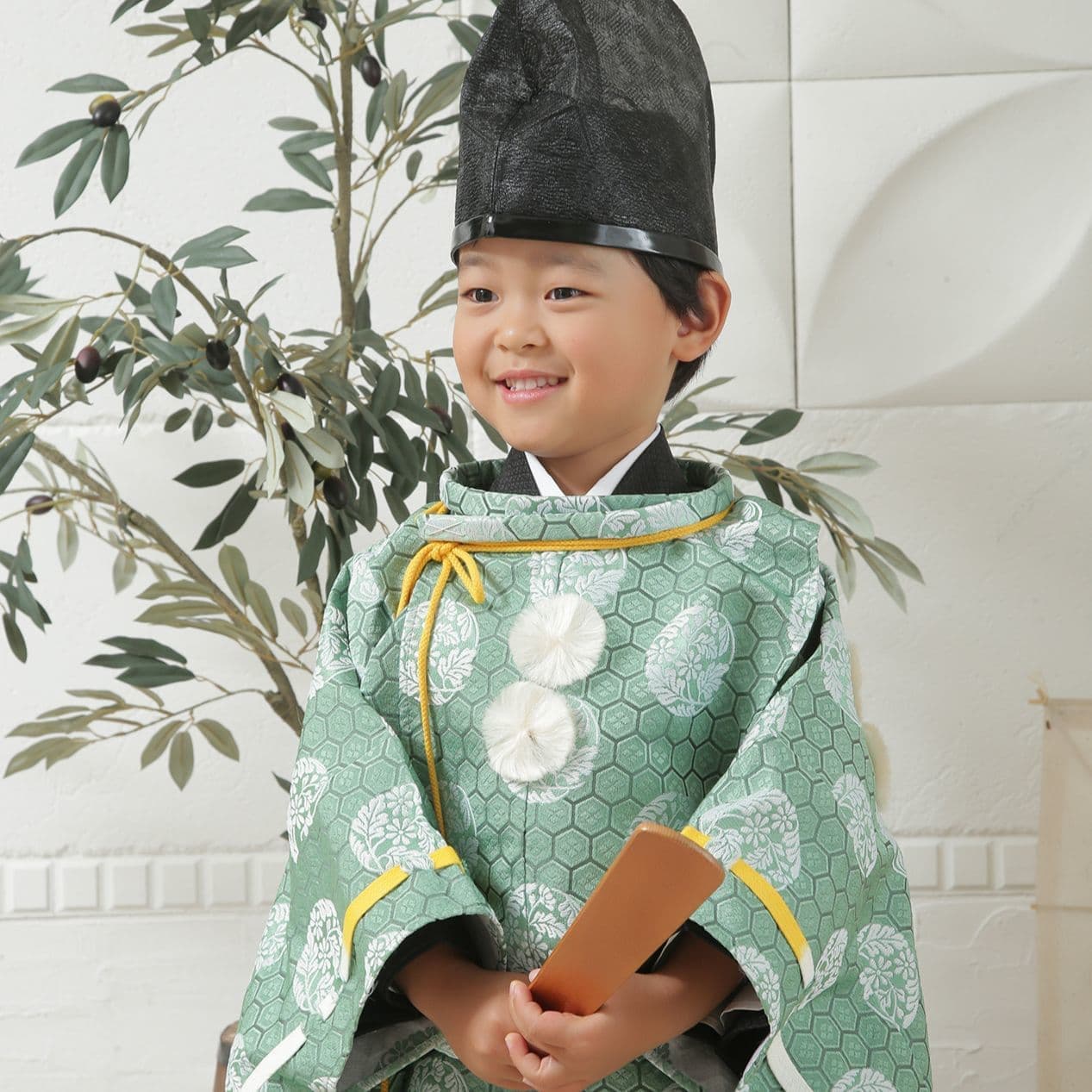 レンタル＆フォトスタジオの光翔　茨城県鉾田市　七五三の写真ギャラリー　水干姿の男の子の写真