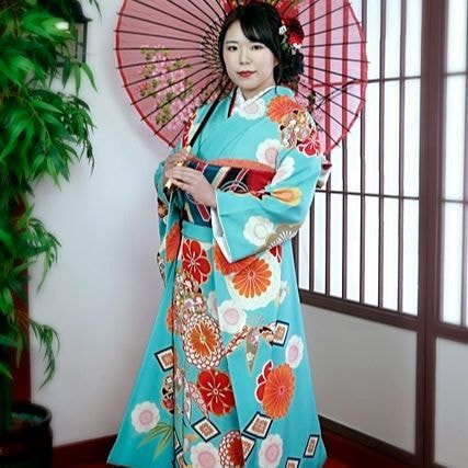 レンタル＆フォトスタジオの光翔　茨城県鉾田市　成人式の着物を着た女性の写真