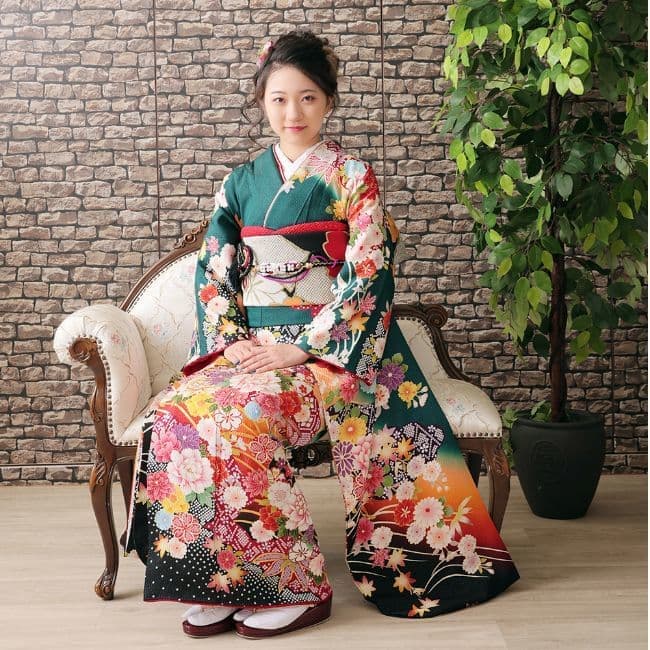 レンタル＆フォトスタジオの光翔　茨城県鉾田市　成人式の着物を着た女性の写真